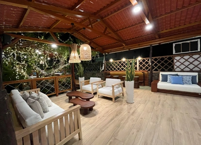 Sala de espera de la oficina de Grupo Galápagos.